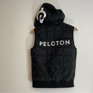 Peloton Taion Down Hooded Puffer Black Vest Women’s size S